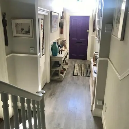 Stylish 2 Bedroom Near Botanical Gardens Holiday home *